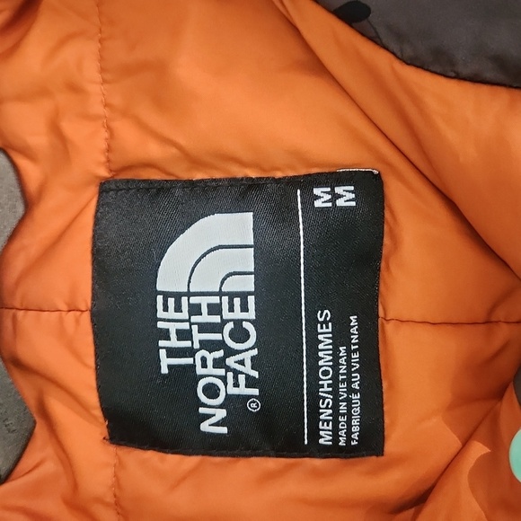 The North Face Green Camoflauge Zip Front Lightweight Mens Jacket - Picture 3 of 5